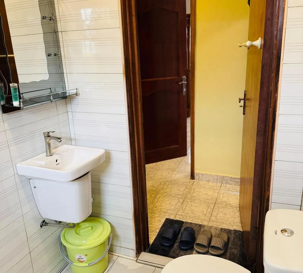 Appartement 15 Min Walk To Acacia Mall 1Br On Mawanda Rd Kampala